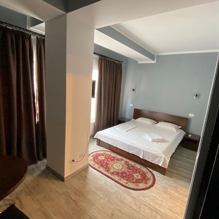 Ave Hotel Victoriei Bukarest Exterior foto